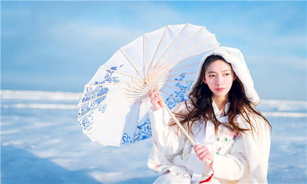 伊州试管代怀生子多少钱一个？助孕之路的费用分析与方案选择